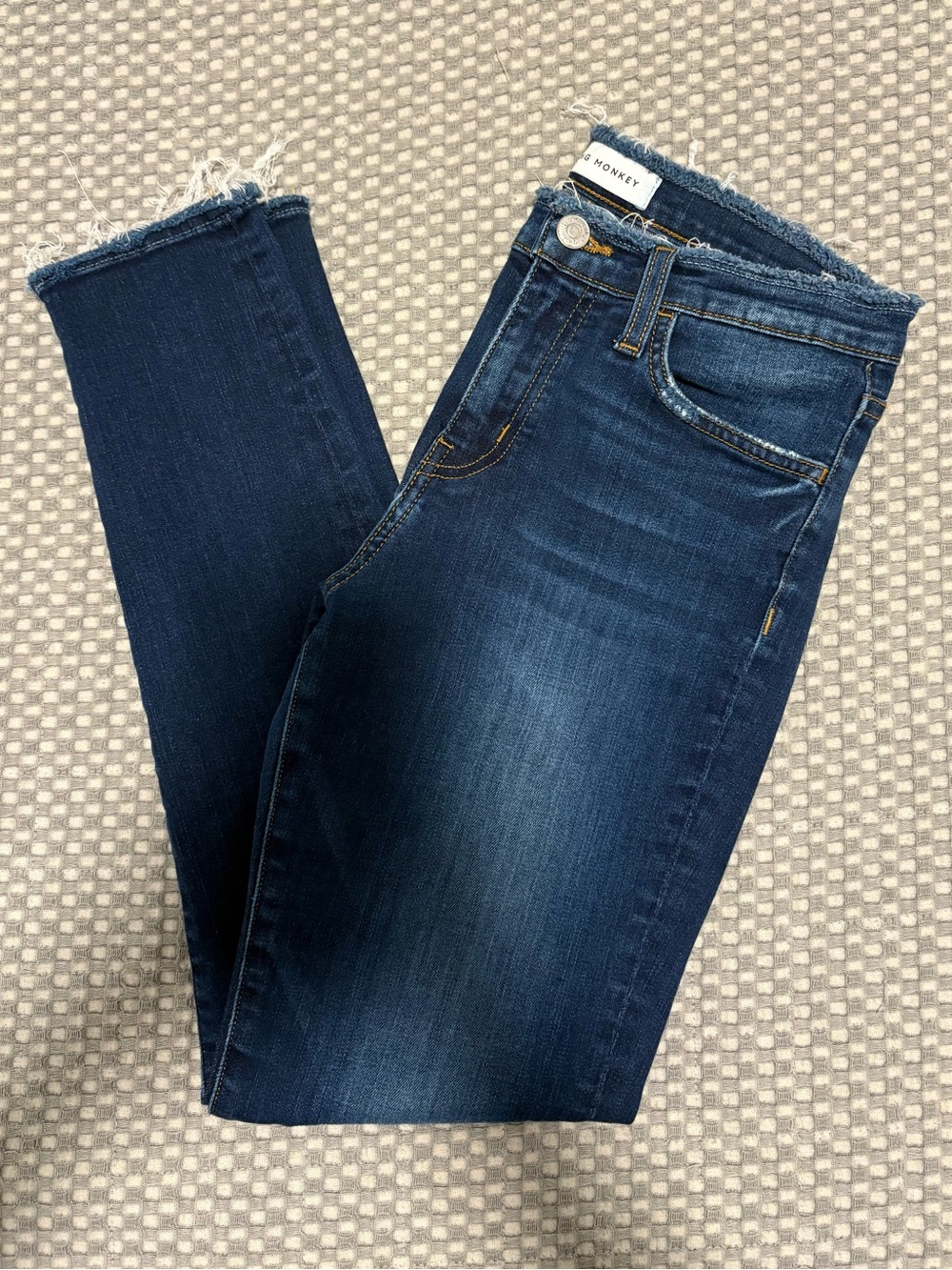 Flying Monkey High Rise Slim Straight Jeans – Size 26 – Like New